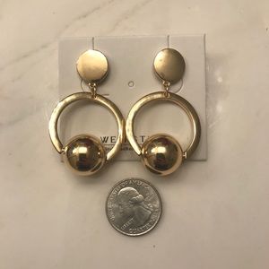 Light Gold Tone Drop Earrings